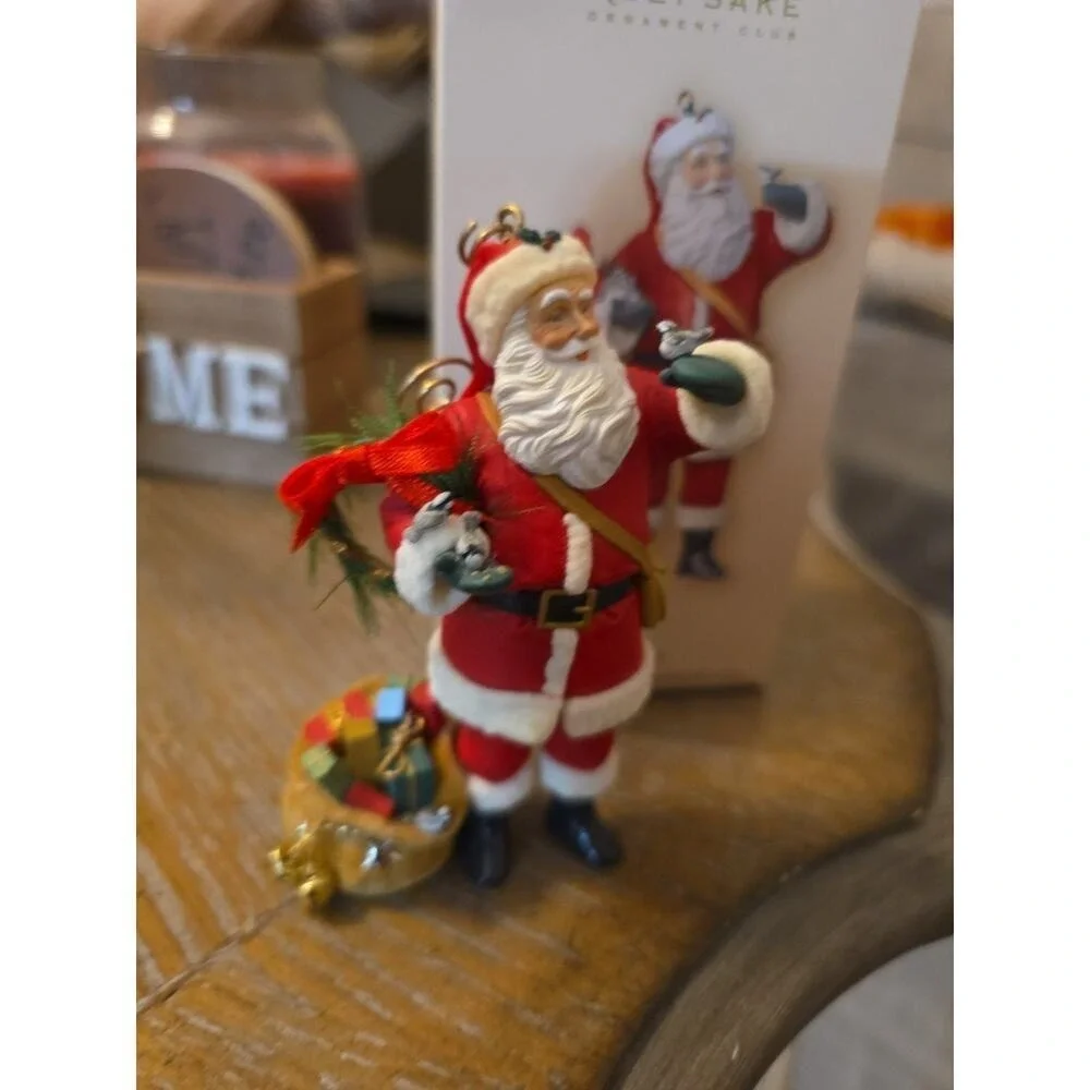 Hallmark‎ Keepsake Club Santa's Visit Christmas Ornament - NIB